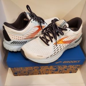 Brooks Adrenaline GTS 21 Womens Size 9 Medium/B, 193 - White/Alloy/Light Blue